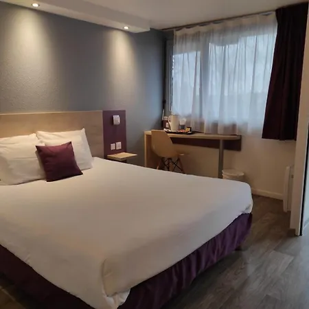 Kyriad Meaux Sud Les Meaux 3*