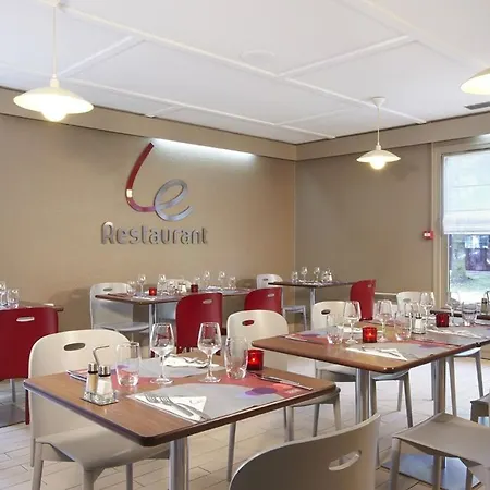Kyriad Meaux Sud Les Meaux 酒店