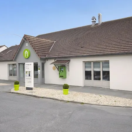 Hotel Kyriad Meaux Sud Les Meaux 3*